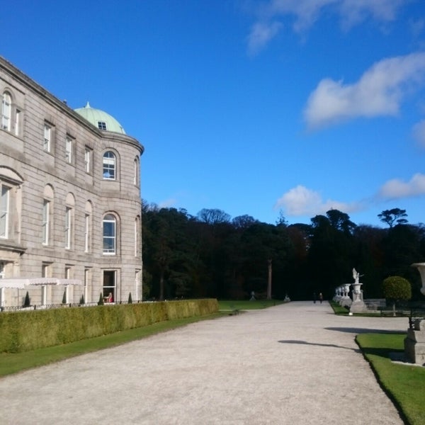 Photo taken at Powerscourt House and Gardens by Alexey I. on 11/1/2018