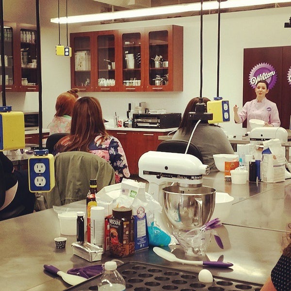 Photos At The Wilton School Of Cake Decorating And Confectionery