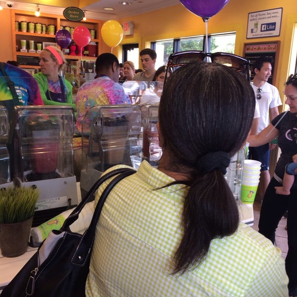 Photo taken at Xtreme Juice by Natalie on 4/6/2014