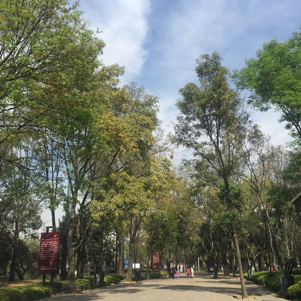 Foto tomada en Bosque de Chapultepec  por Lore H. el 12/31/2015