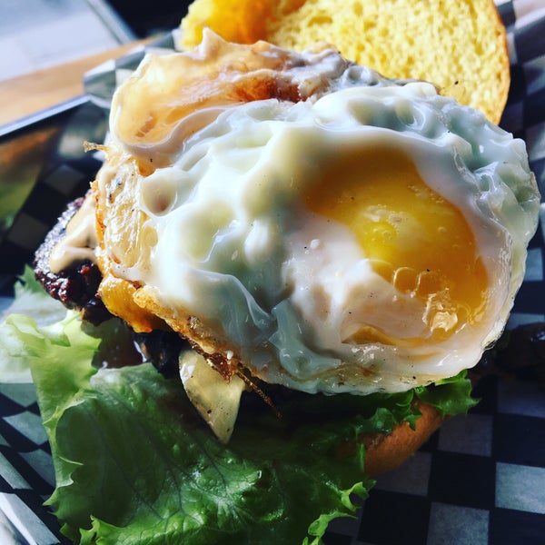 I was easily satisfied by the Bazooka burger...the sunny side egg completes the transformation of great to awesome.