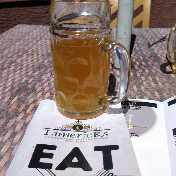 Limericks Traditional Public House Pub in Fairview