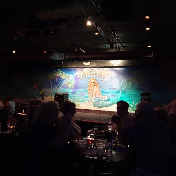 รูปภาพถ่ายที่ Fishtales On 33rd Bar &amp; Grill โดย Daniel S. เมื่อ 11/16/2019