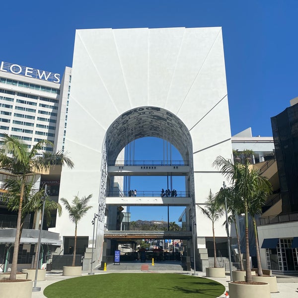 3/11/2022 tarihinde Tomáš S.ziyaretçi tarafından Ovation Hollywood'de çekilen fotoğraf
