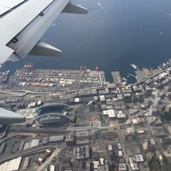 Photo taken at Seattle-Tacoma International Airport (SEA) by Mandy M. on 8/24/2015