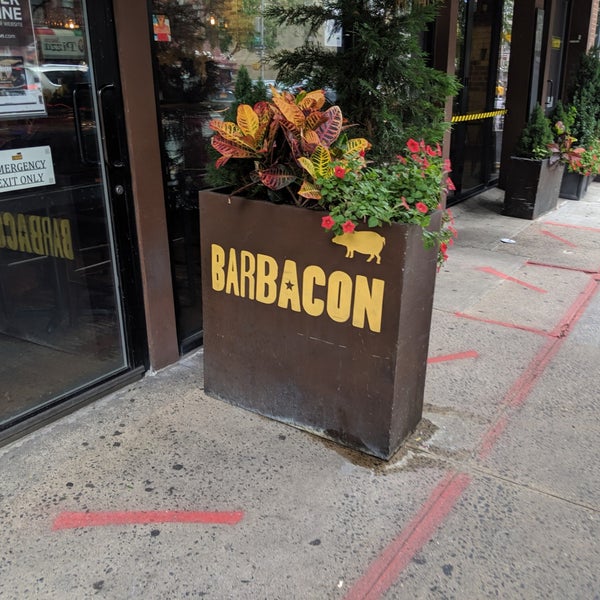 Foto diambil di BarBacon oleh Mandy M. pada 7/6/2019