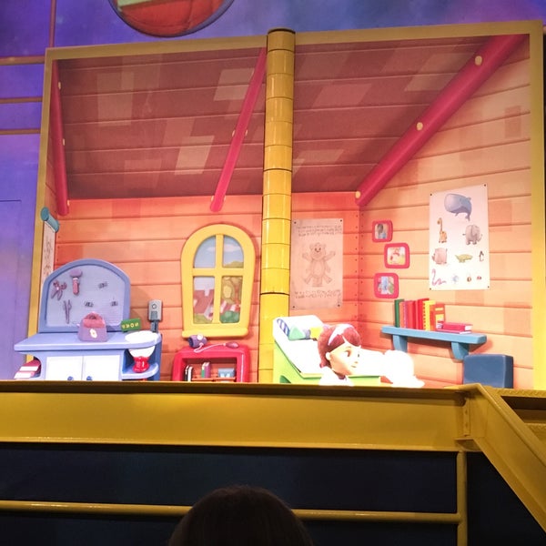 playhouse-disney-live-on-stage-stanley