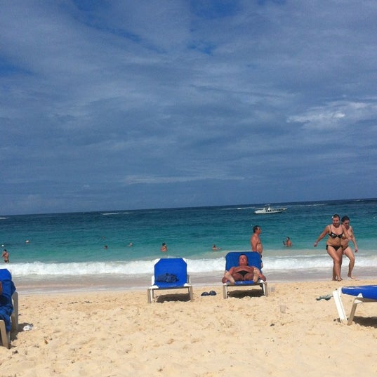 Foto diambil di Memories Splash Punta Cana - All Inclusive oleh Vane C. pada 11/29/2012