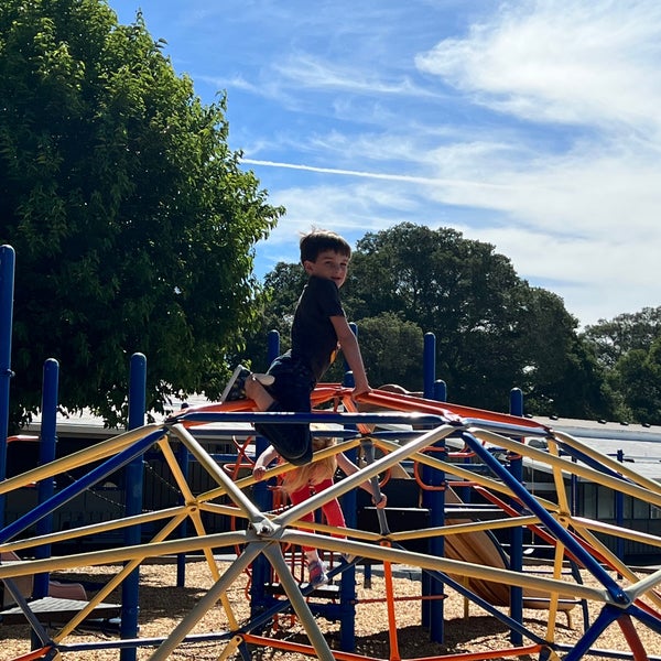 Photos at Del Rey Elementary School 1 tip from 48 visitors