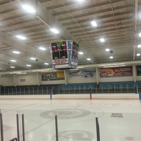 Fox Valley Ice Arena 2 tips from 696 visitors
