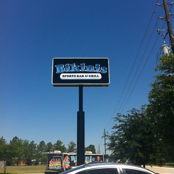 Bikinis Sports Bar & Grill (Now Closed) Wings Joint in Houston