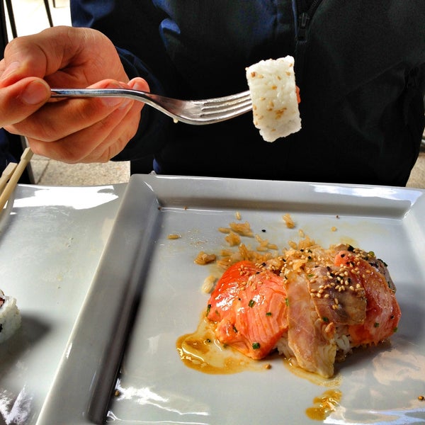 Das Foto wurde bei Bento Sushi Restaurant von Alex F. am 5/3/2013 aufgenommen