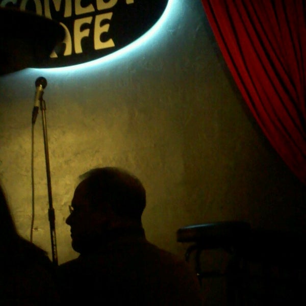 Foto tirada no(a) Comedy Cafe por Scott R. em 2/17/2013