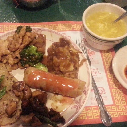 China Chef Chinese Restaurant in South Milwaukee