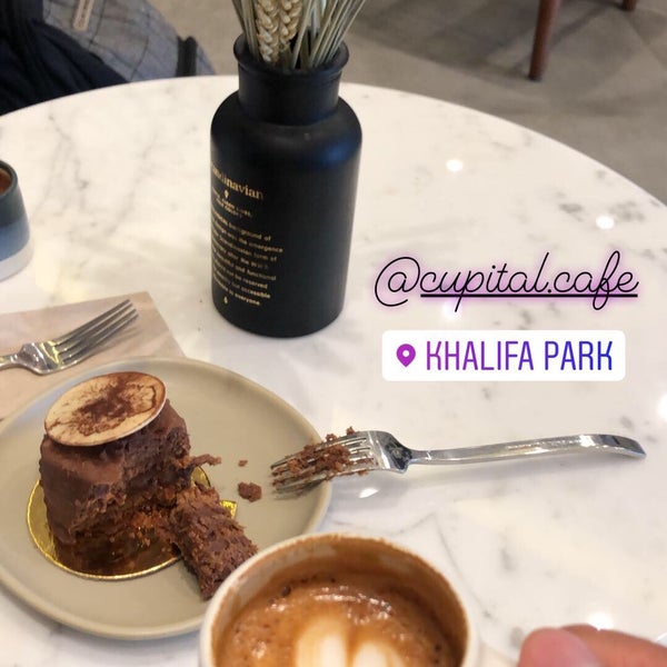 Das Foto wurde bei Cupital Café von Aydh am 3/31/2019 aufgenommen