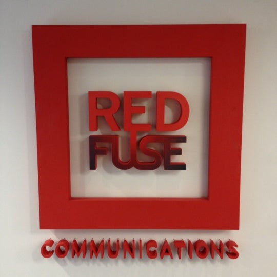 буква р белая. красная буква r. Red r571. Red r571. Red r571.