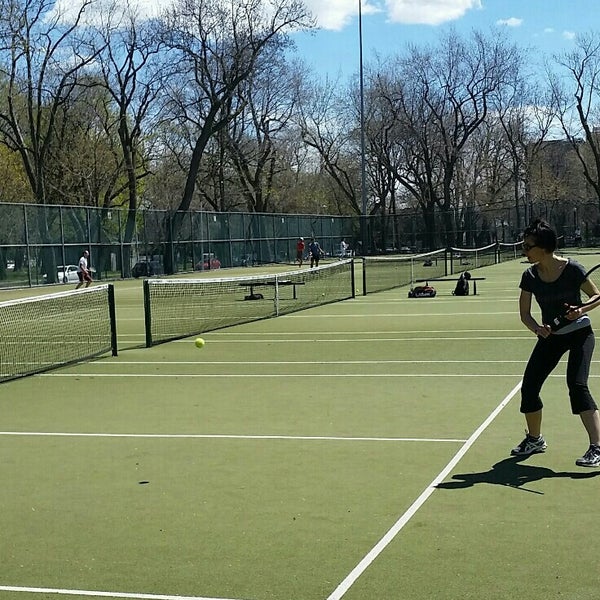 Tennis plateau top