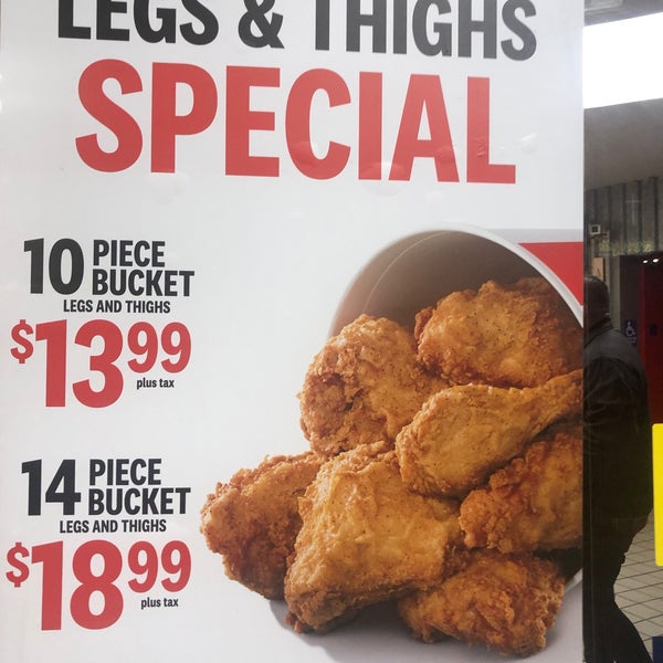 KFC Fried Chicken Joint in Wilshire Center Koreatown