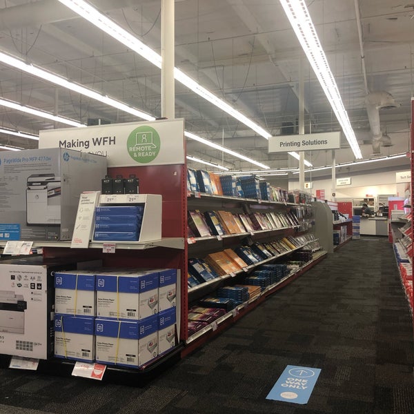 Staples Office Supply Store in Hollywood