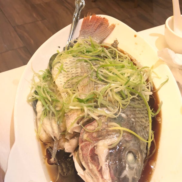 Foto scattata a Newport Tan Cang Seafood Restaurant da Murray S. il 12/11/2019