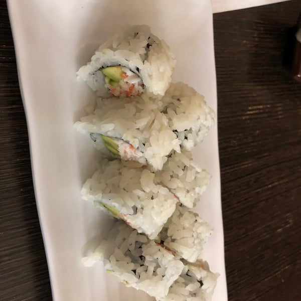Снимок сделан в Sushi Stop пользователем Murray S. 10/31/2019