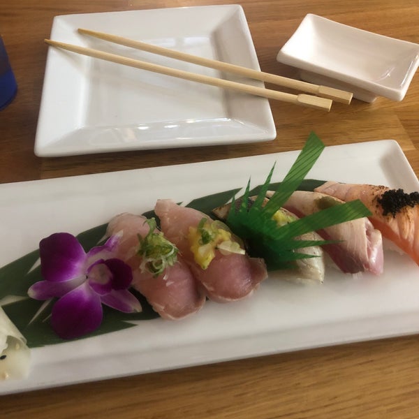 5/16/2024 tarihinde Murray S.ziyaretçi tarafından Sushi Stop'de çekilen fotoğraf