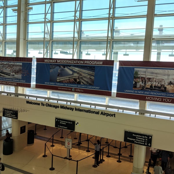 Photo taken at Chicago Midway International Airport (MDW) by jbrotherlove on 5/28/2018