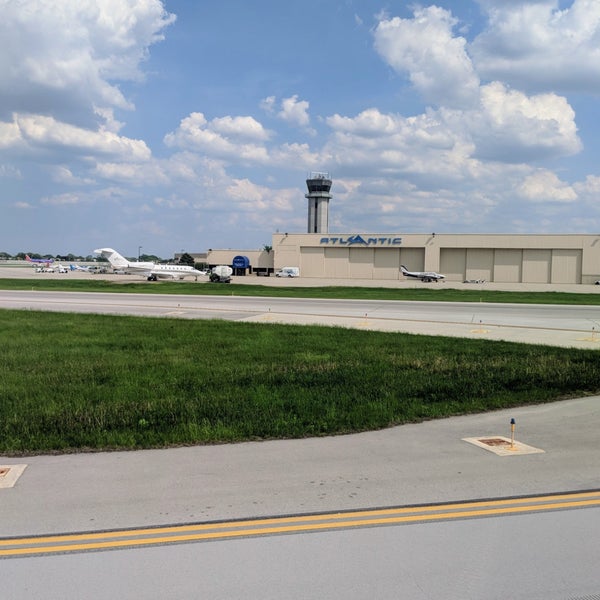 Photo taken at Chicago Midway International Airport (MDW) by jbrotherlove on 5/25/2018