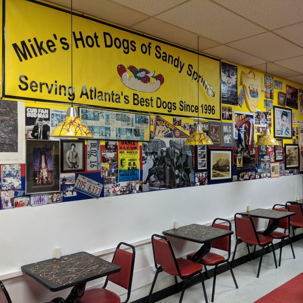 Photo taken at Mike&#39;s Chicago Hot Dogs by jbrotherlove on 11/17/2017