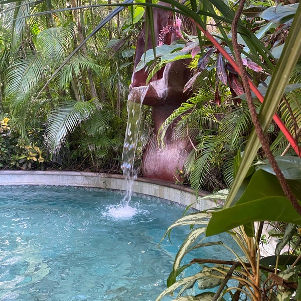 รูปภาพถ่ายที่ Baldi Hot Springs Hotel Resort &amp; Spa โดย Ashley 🌻🌻🌻 เมื่อ 7/4/2021