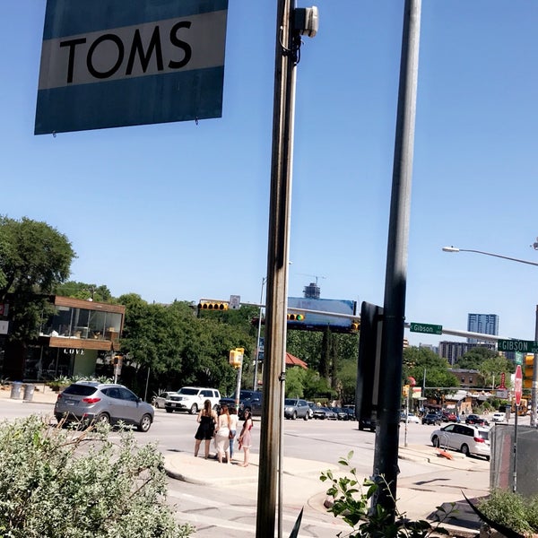 Photo taken at TOMS Austin by Faisal on 5/5/2018
