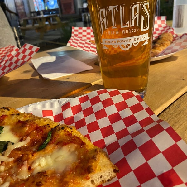 atlas brew works pizza