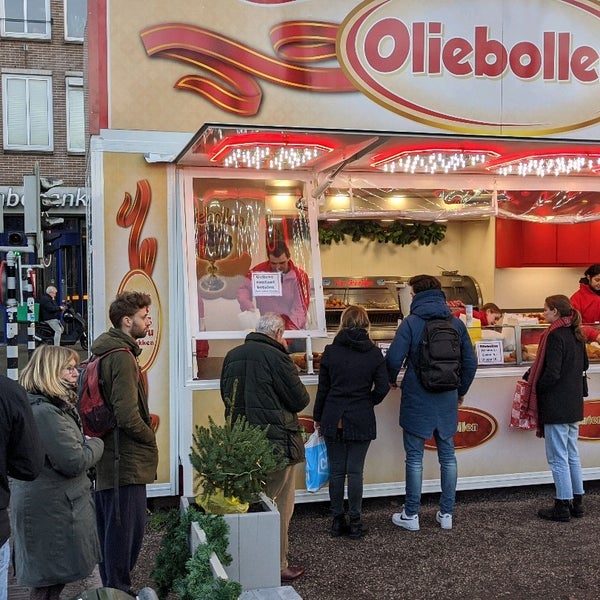 Nick's Oliebollenkraam - Dessert Shop in Utrecht