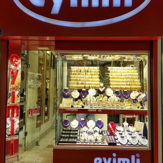 photos at eyimli sarraf 1 tip