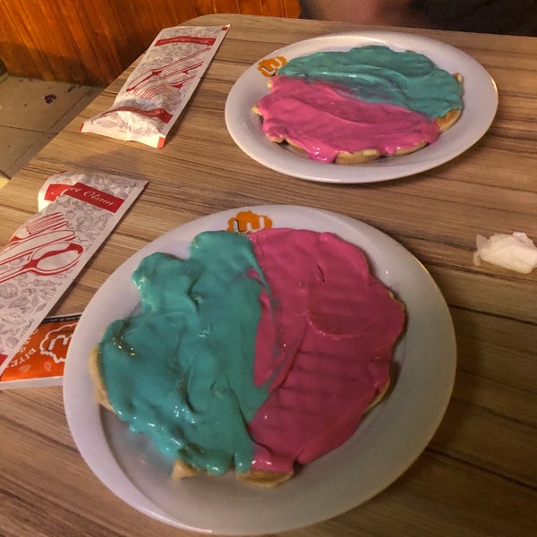 7/16/2019에 Bedriye K.님이 Levent Waffle에서 찍은 사진