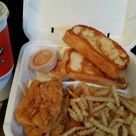 Photo taken at Raising Cane&#39;s Chicken Fingers by AJ J. on 7/9/2013