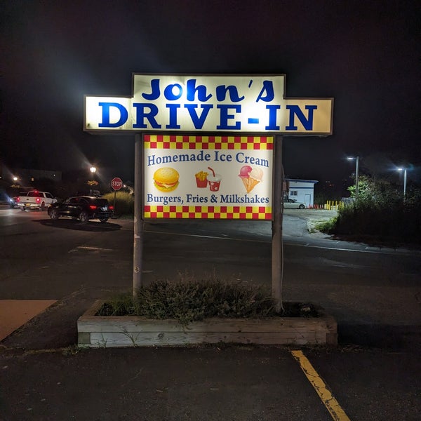 Photo taken at John&#39;s Drive-In by Albert W. on 9/3/2023