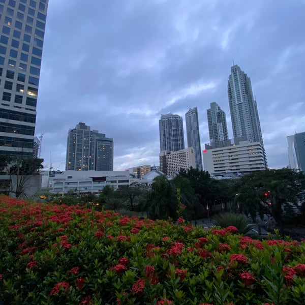 Foto tomada en Makati Shangri-La  por Abdulelah el 1/26/2021