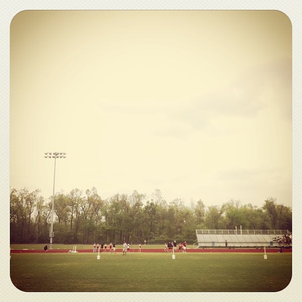 Pocahontas High School 20 visitors