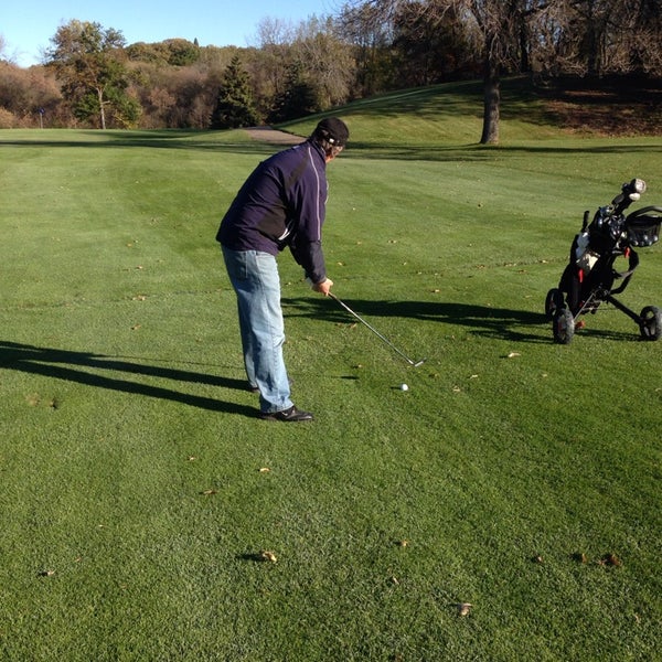 Das Foto wurde bei Braemar Golf Course von Jake M. am 10/26/2013 aufgenommen