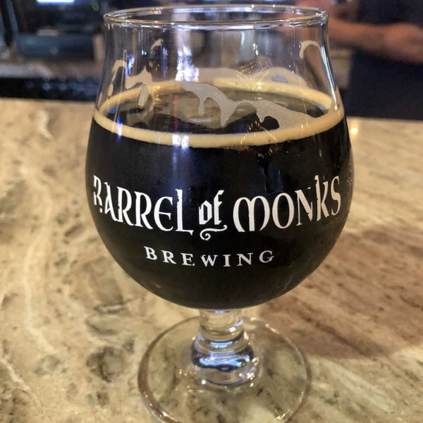 Photo taken at Barrel of Monks Brewing by Mauricio P. on 1/22/2023