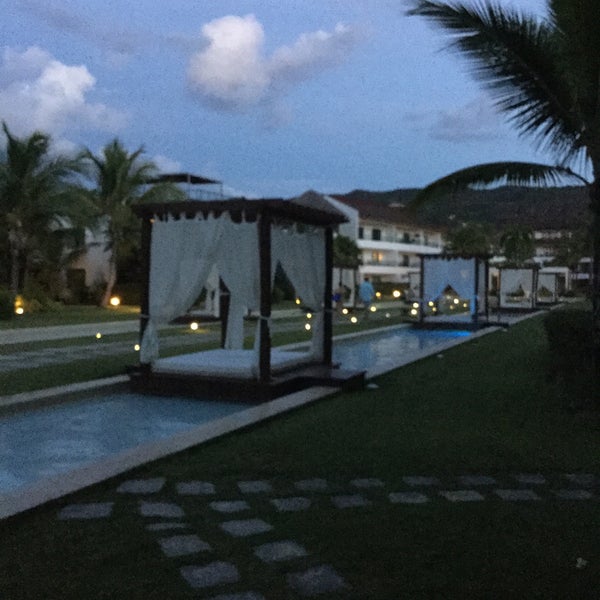 Foto diambil di Sublime Samaná Hotel &amp; Residences oleh Karen A. pada 8/14/2015