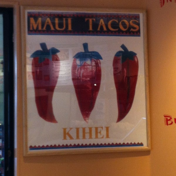 รูปภาพถ่ายที่ Maui Tacos โดย Chrissy W. เมื่อ 3/14/2013