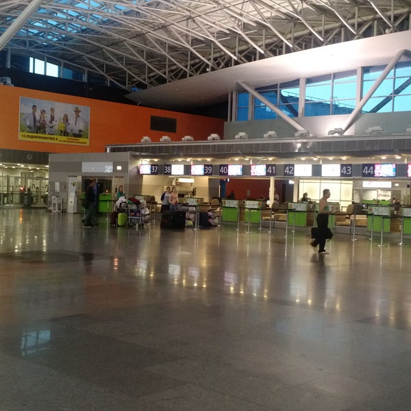 Foto tirada no(a) Международный аэропорт «Борисполь» (KBP) por Hasan em 9/7/2016