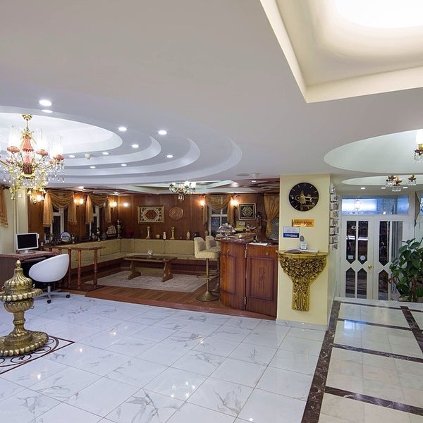 Foto scattata a Historia Hotel da Onur S. il 4/1/2014