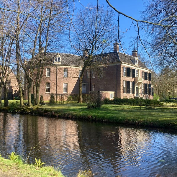 Photo taken at Kasteel Groeneveld by Hans C. on 4/19/2023
