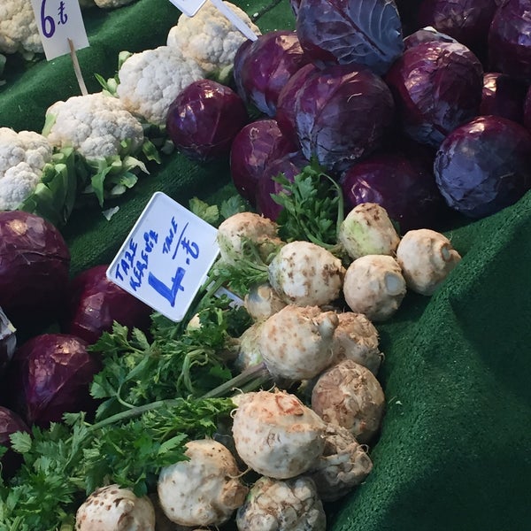 Millet Mahallesi Cumartesi Pazarı Yıldırım'da Semt Pazarı
