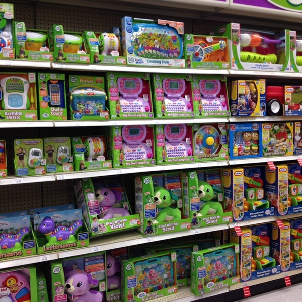 Photos at Toys "R" Us (Now Closed) Toy Store in Fort Lauderdale