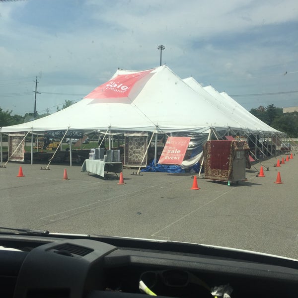 Macy's Furniture Gallery 4 tips