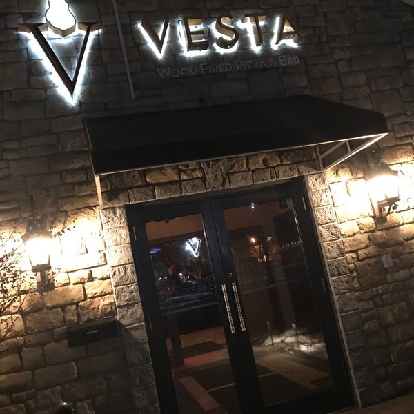 Photo taken at Vesta Wood Fired Pizza &amp; Bar by Stole I. on 2/19/2018